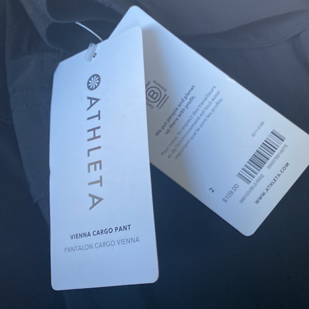 ATHLETA VIENNA CARGO PANT // Black - Picture 11 of 16